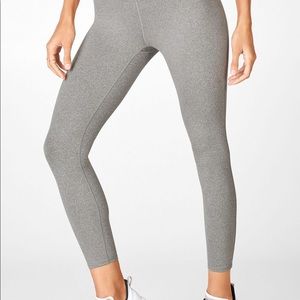 Fabletics High-Waisted PowerHold 7/8 Tight Pant XS